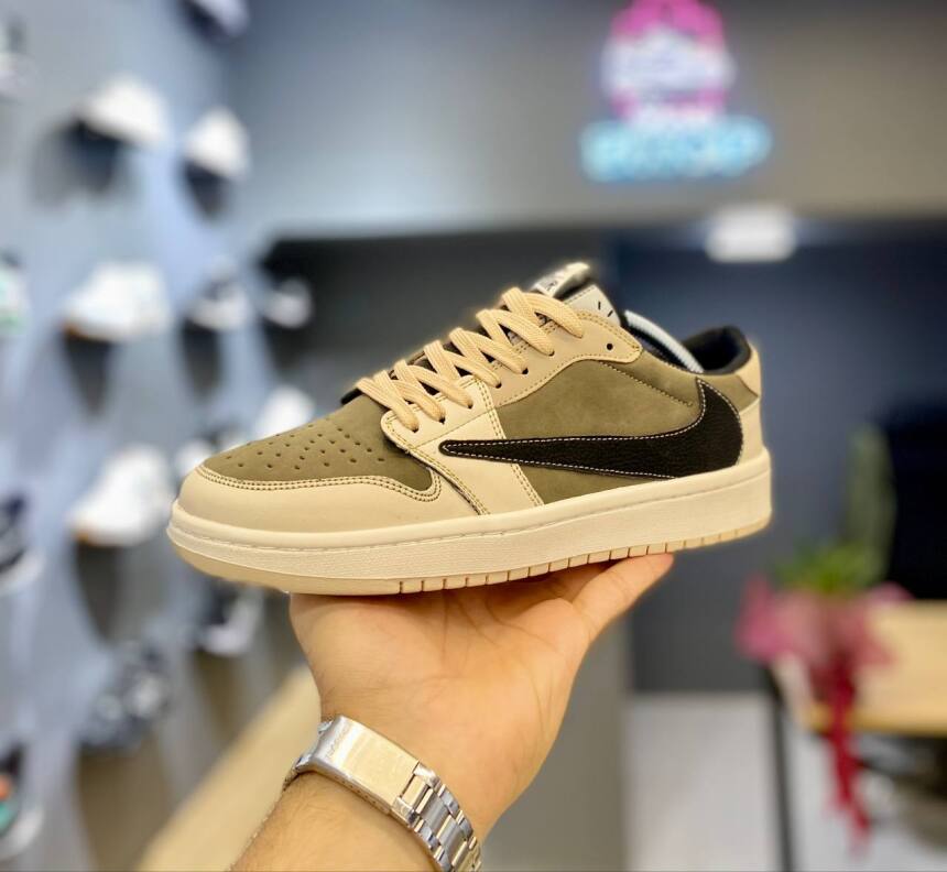Nike Travis Scot